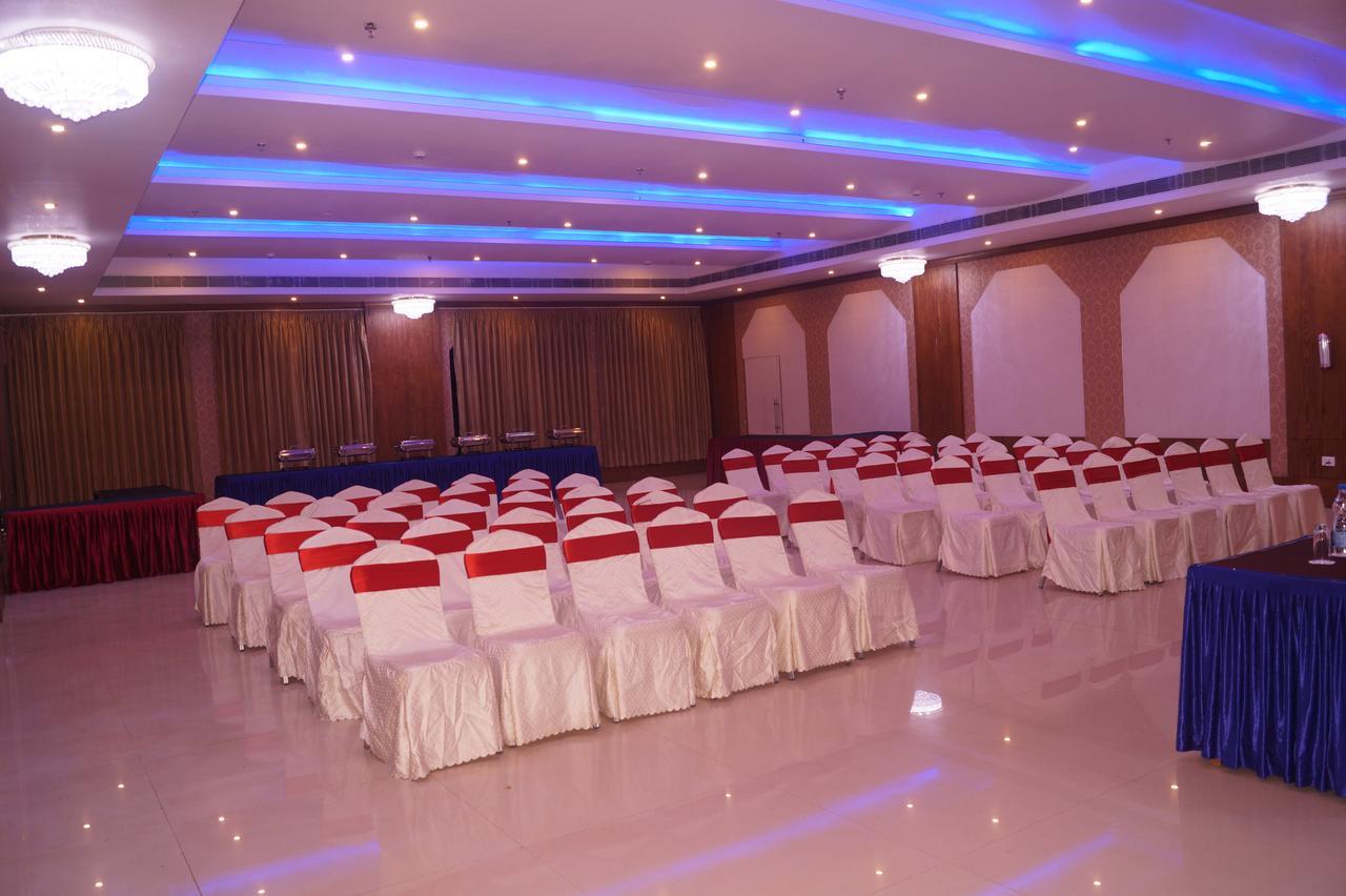 Hotel Kamlesh Continental Angul Esterno foto