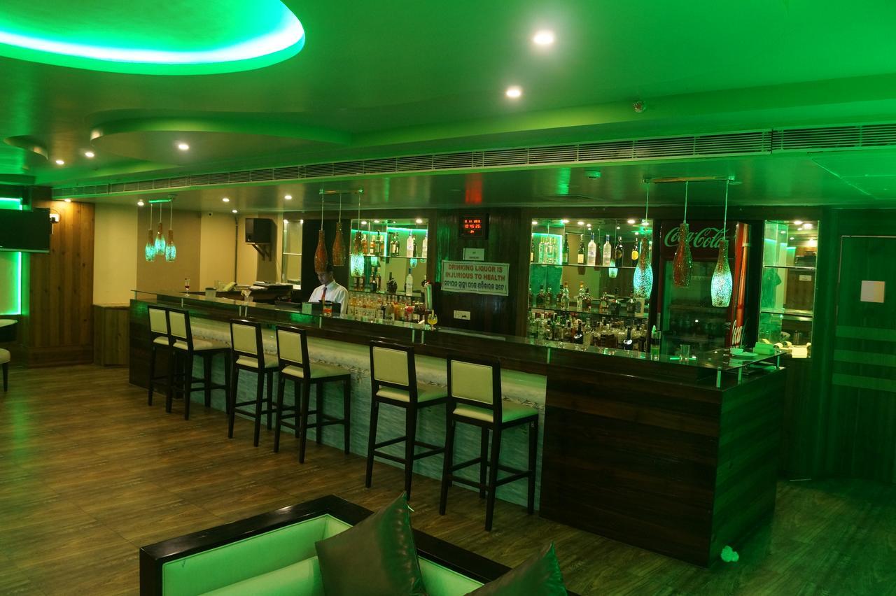 Hotel Kamlesh Continental Angul Esterno foto