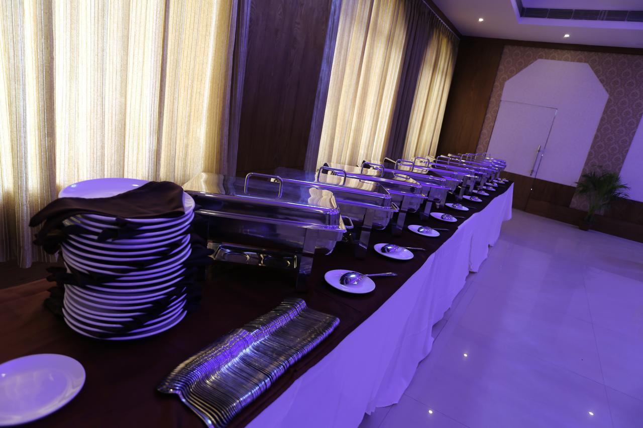 Hotel Kamlesh Continental Angul Esterno foto
