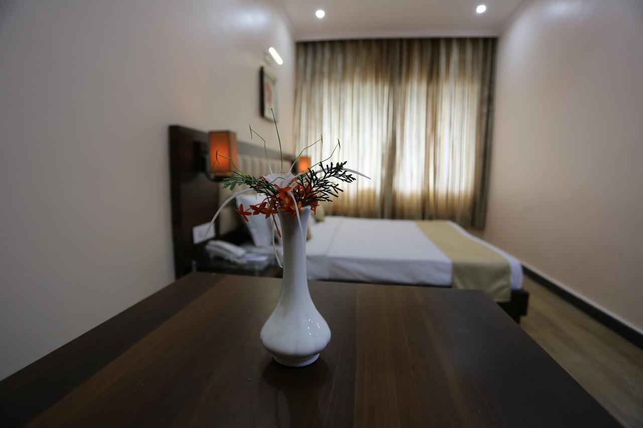 Hotel Kamlesh Continental Angul Camera foto