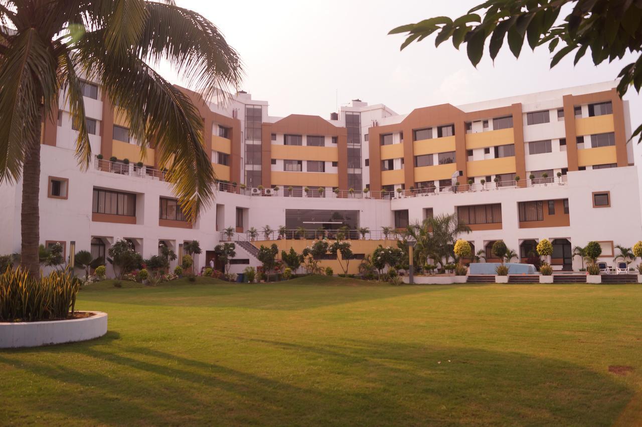 Hotel Kamlesh Continental Angul Esterno foto